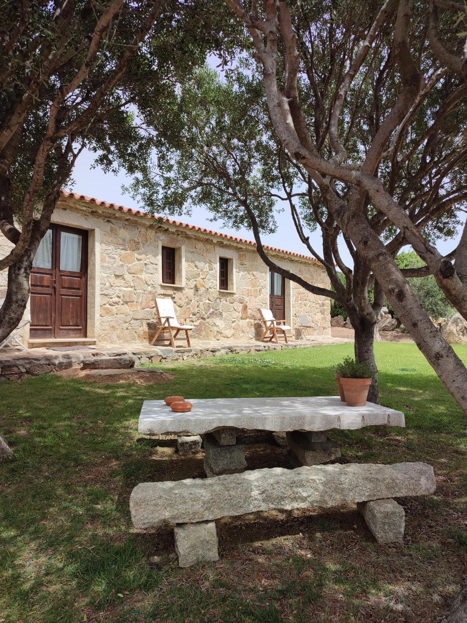 Stazzu Barecca B&B Cugnana Verde Exterior photo